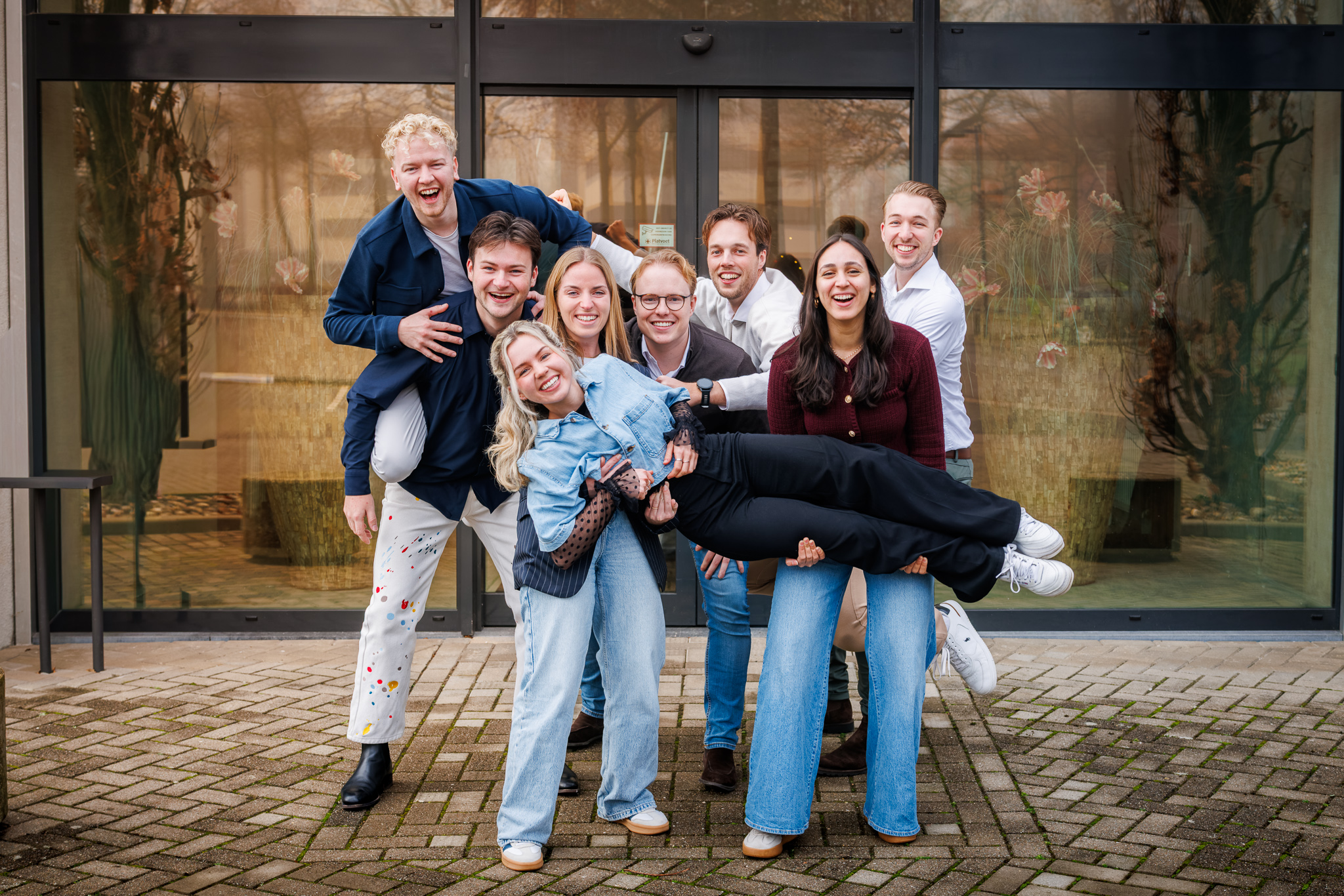 The OPEXIS team outside the office in Hengelo.
